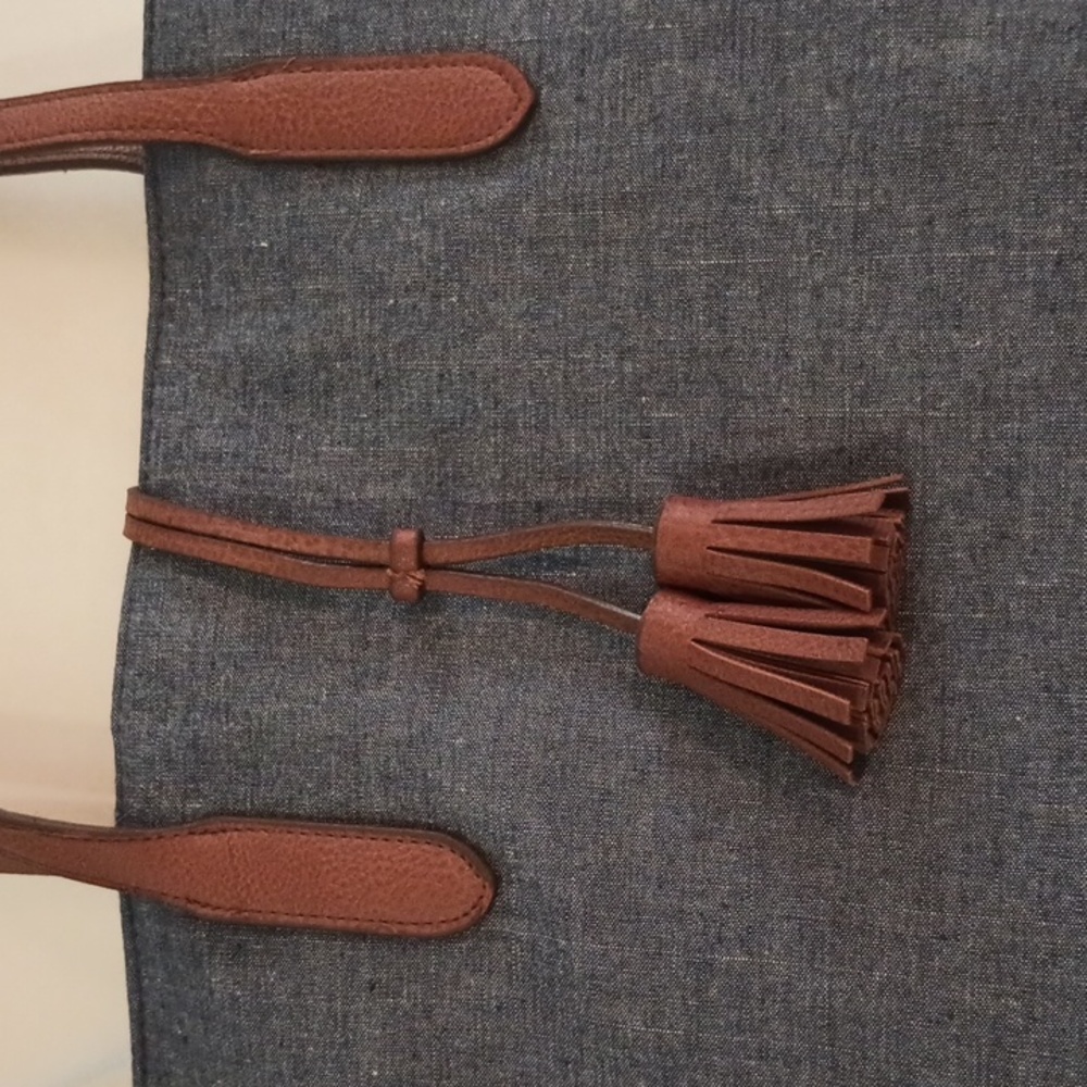 Chambray Tote - Picture 3 of 5